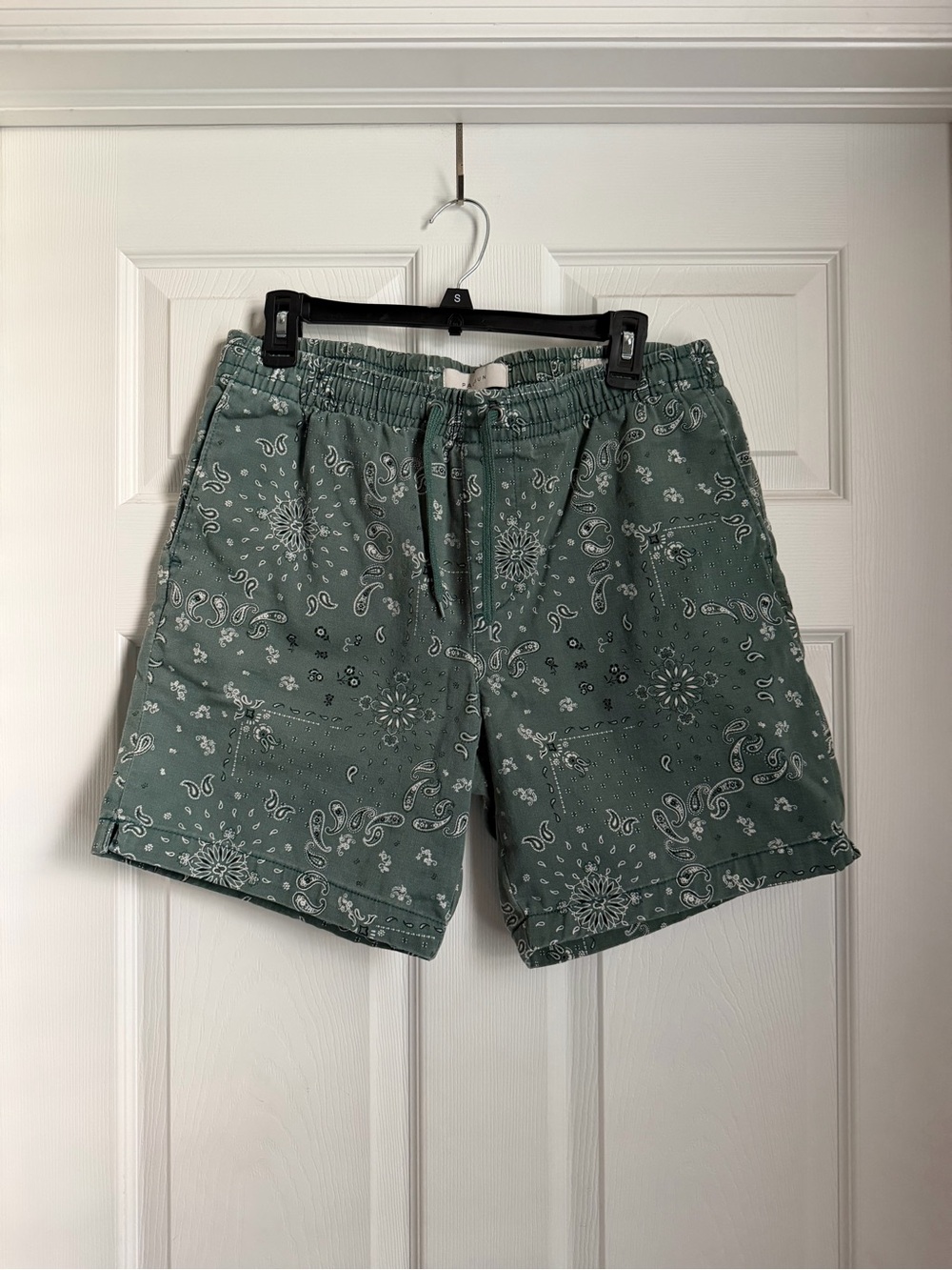 Men’s PacSun Green Bandana Print Drawstring Shorts